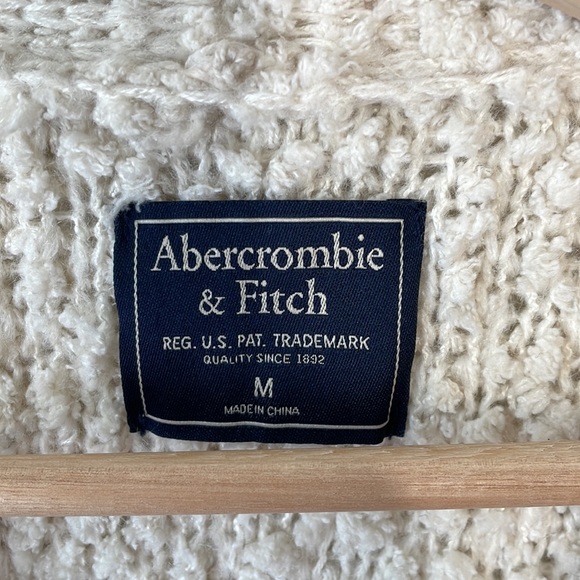 Abercrombie & Fitch Long Teddy Boucle Cardigan - Picture 6 of 10